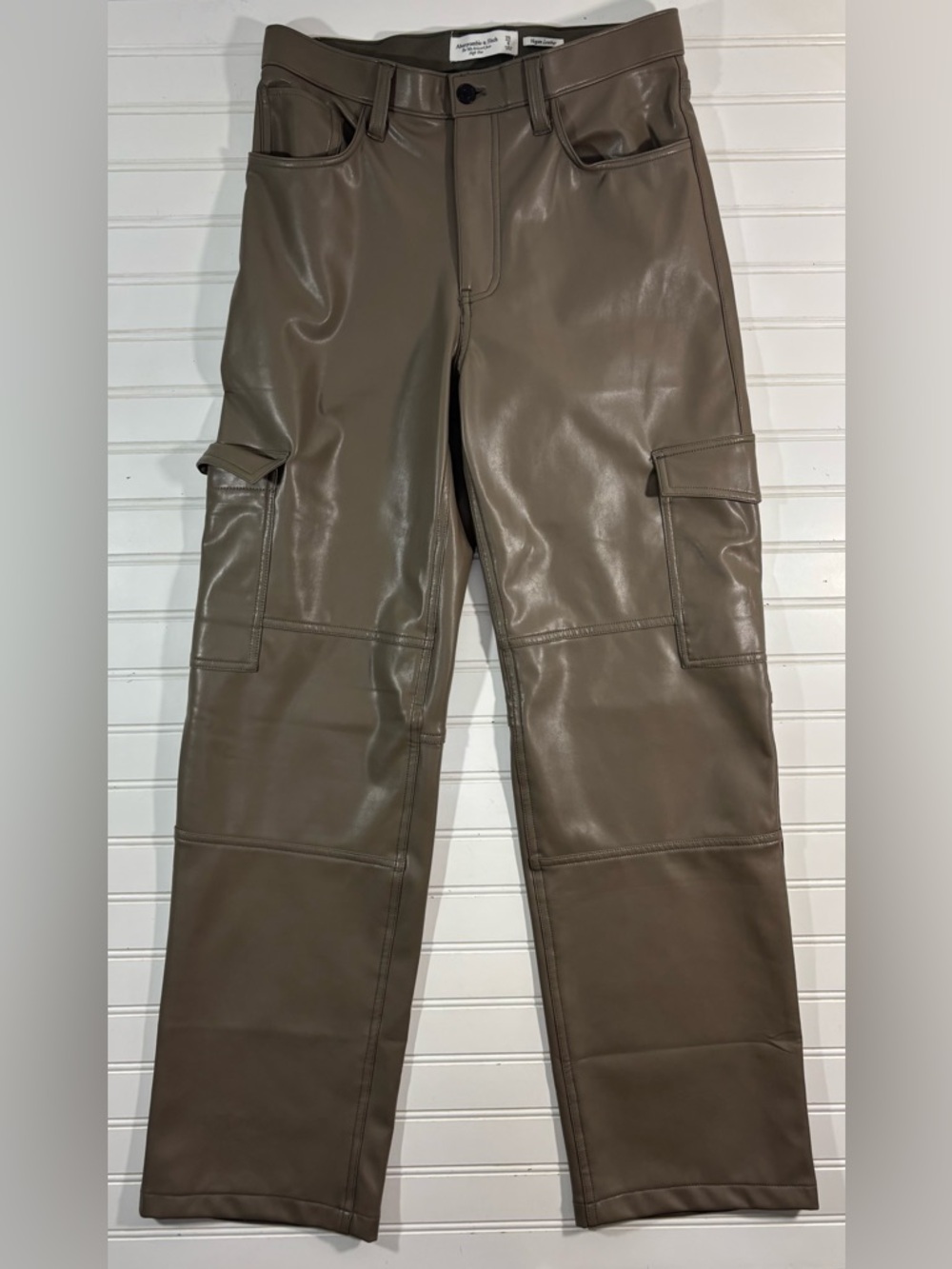 Abercrombie & Fitch AF Vegan Leather Pants The 90’s Relaxed Jean High Rise 29 8
